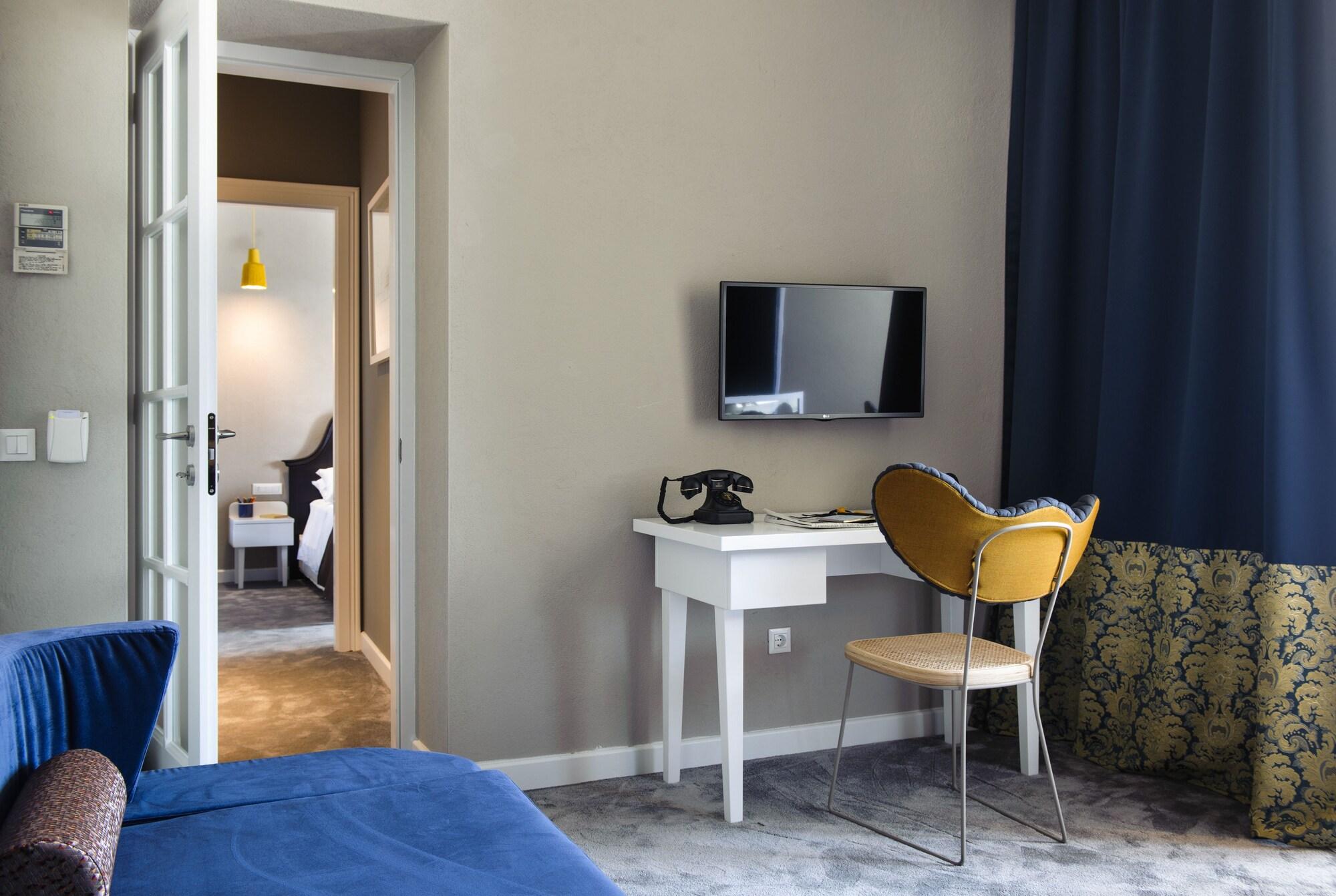 XII Century Heritage Hotel Trogir Extérieur photo