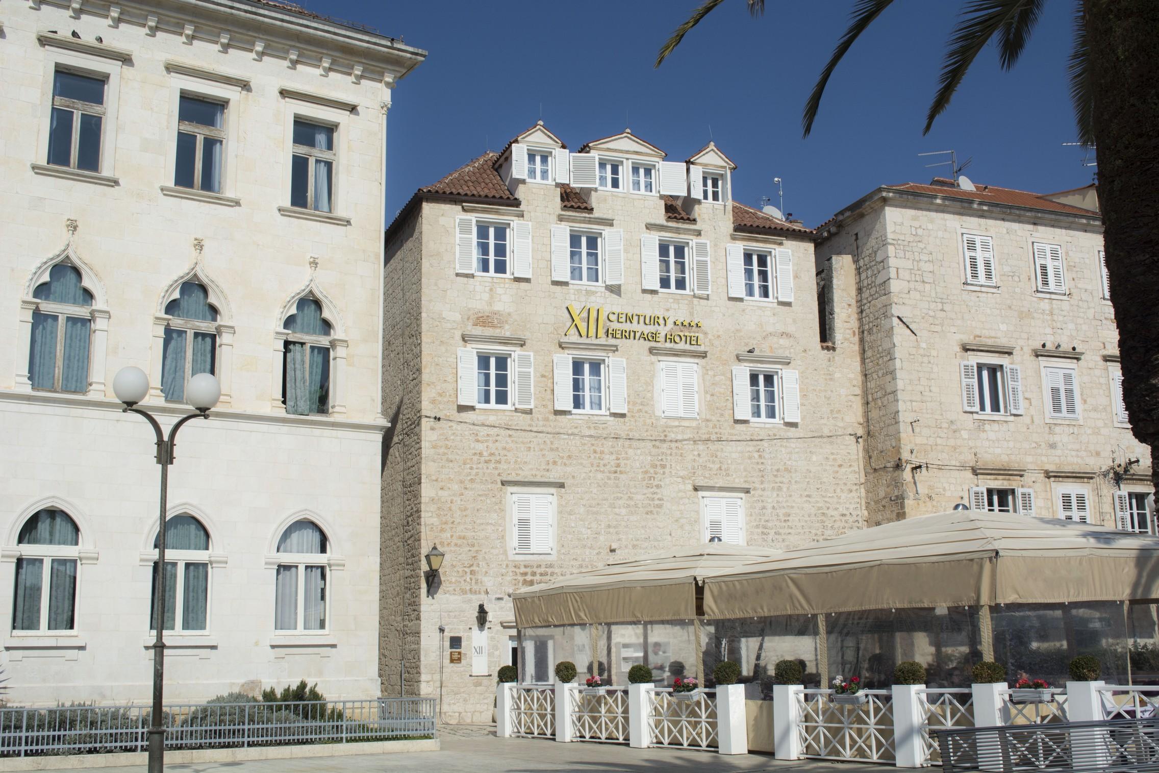 XII Century Heritage Hotel Trogir Extérieur photo