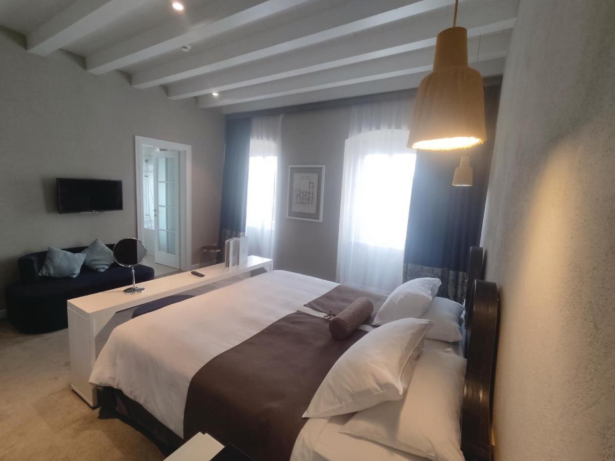 XII Century Heritage Hotel Trogir Extérieur photo