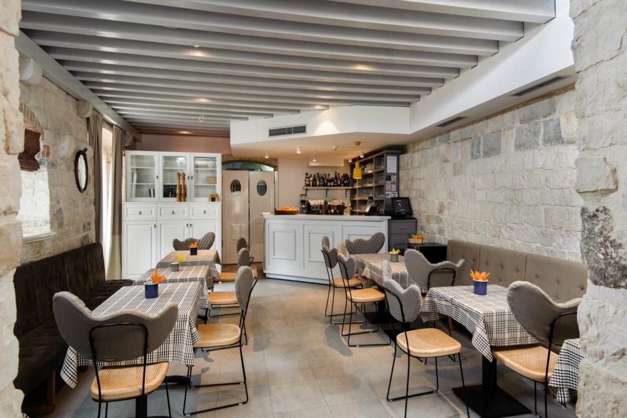 XII Century Heritage Hotel Trogir Extérieur photo
